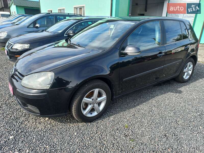 Volkswagen Golf 2004