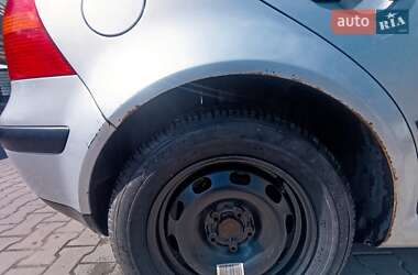 Хэтчбек Volkswagen Golf 1999 в  фото 8 Хэтчбек Volkswagen Golf 1999 в