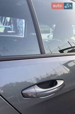 Универсал Volkswagen Golf 2018 в 