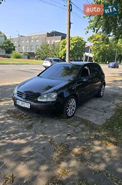 Хетчбек Volkswagen Golf 2004 в Кам'янському