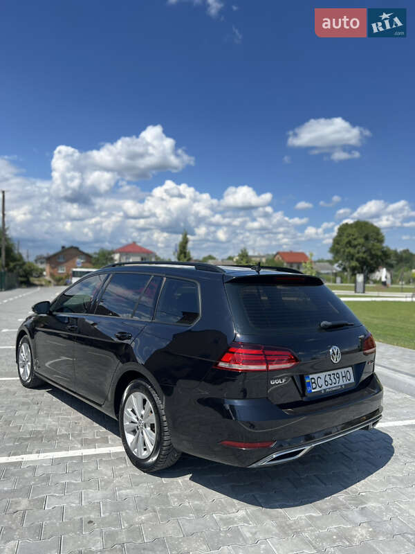 Универсал Volkswagen Golf 2019 в Львове