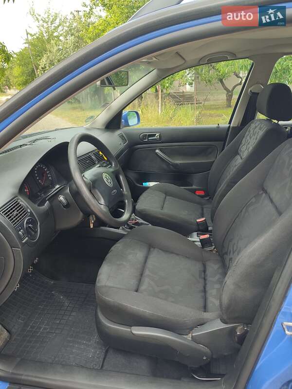 Універсал Volkswagen Golf 1999 в Кам'янець-Подільському