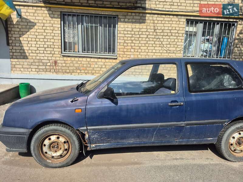 Хетчбек Volkswagen Golf 1993 в Харкові