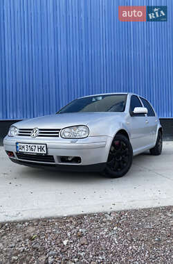Хетчбек Volkswagen Golf 1999 в Києві