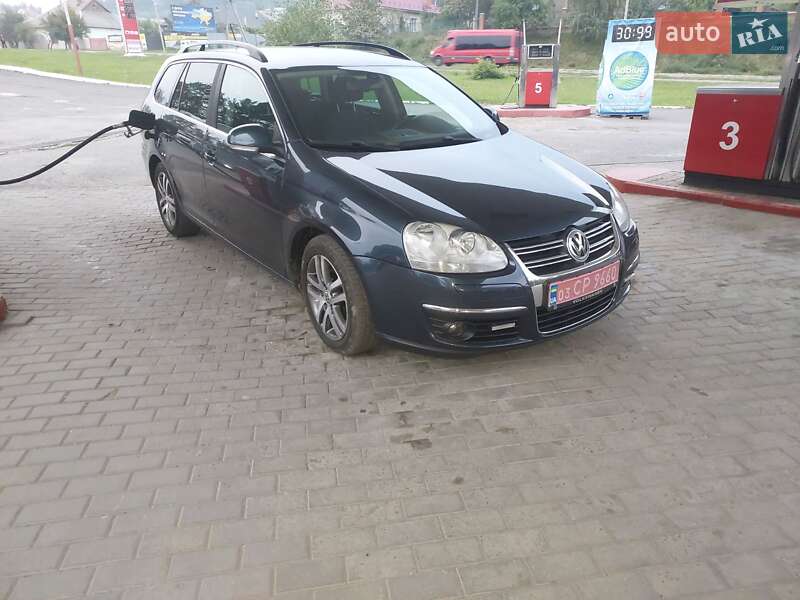 Універсал Volkswagen Golf 2007 в Сваляві