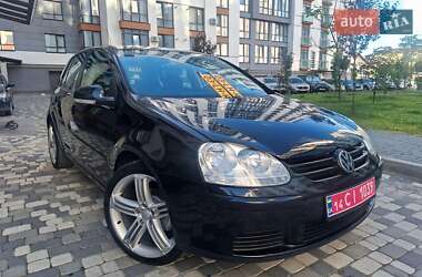 Хэтчбек Volkswagen Golf 2007 в Ивано-Франковске