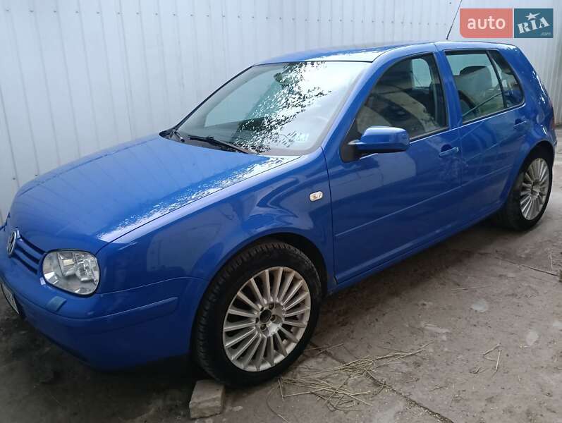 Хетчбек Volkswagen Golf 2001 в Кривому Розі