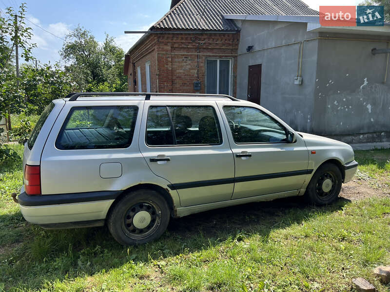 Універсал Volkswagen Golf 1995 в Хмельницькому