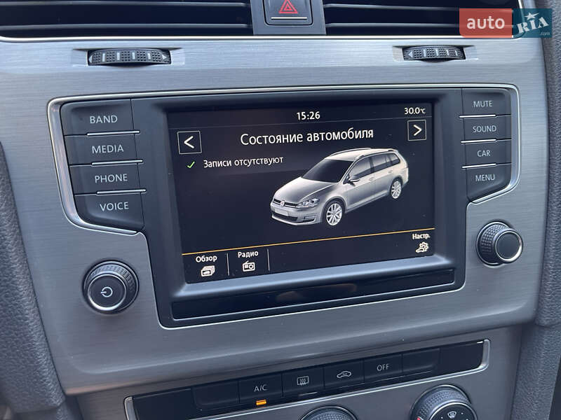 Универсал Volkswagen Golf 2015 в Киеве