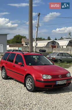 Универсал Volkswagen Golf 2002 в Тернополе