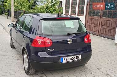Хетчбек Volkswagen Golf 2009 в Радивиліві