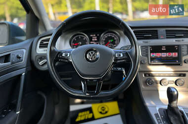 Універсал Volkswagen Golf 2016 в 