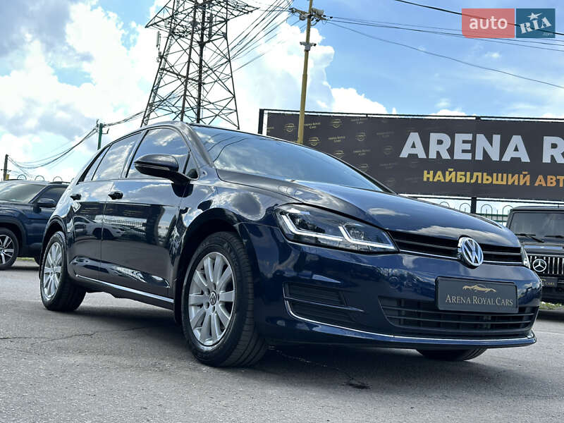 Хэтчбек Volkswagen Golf 2014 в Харькове