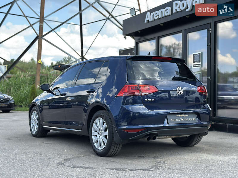 Хэтчбек Volkswagen Golf 2014 в Харькове
