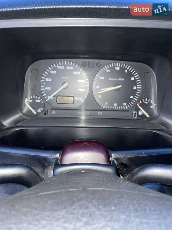 Хетчбек Volkswagen Golf 1994 в Вінниці