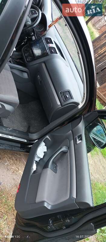 Хетчбек Volkswagen Golf 2006 в Коростені