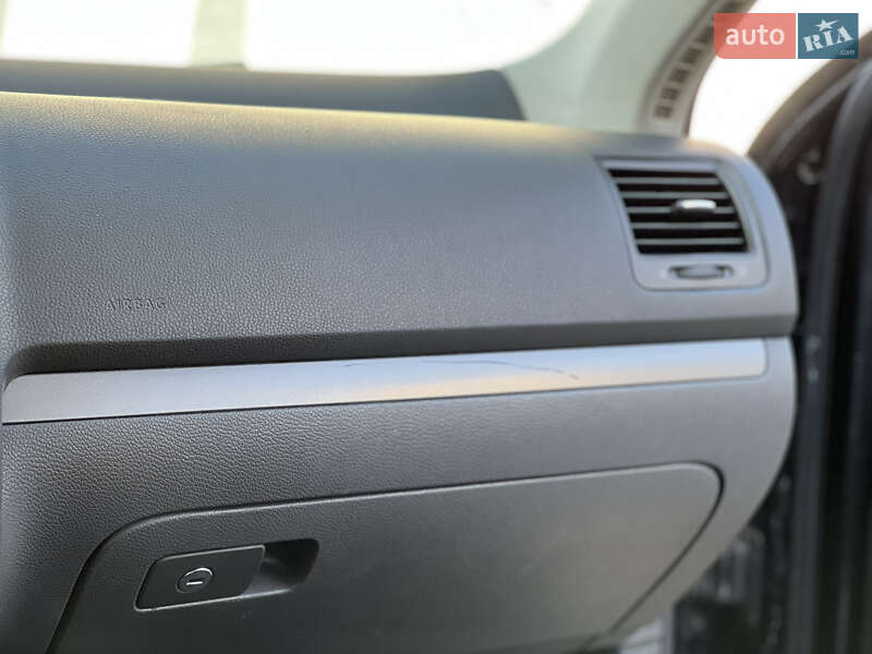 Универсал Volkswagen Golf 2008 в Тернополе