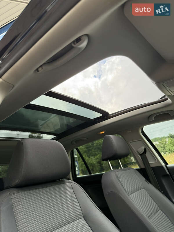 Универсал Volkswagen Golf 2010 в Красилове