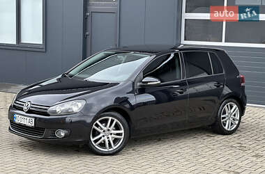 Хэтчбек Volkswagen Golf 2009 в Мукачево