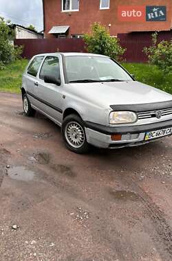 Хэтчбек Volkswagen Golf 1996 в Шептицькому