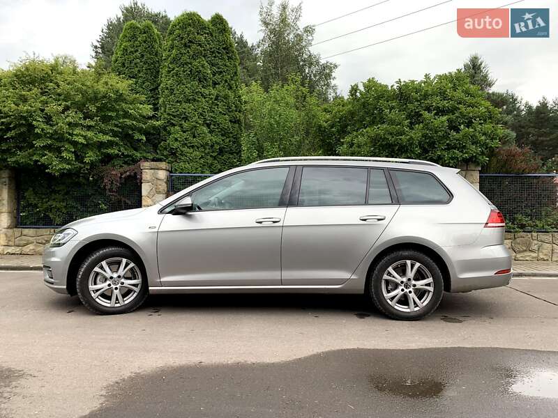 Універсал Volkswagen Golf 2018 в Львові фото 15 Універсал Volkswagen Golf 2018 в Львові