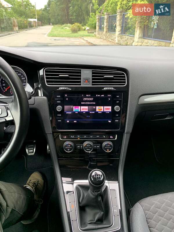 Універсал Volkswagen Golf 2018 в Львові фото 24 Універсал Volkswagen Golf 2018 в Львові