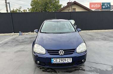 Хэтчбек Volkswagen Golf 2006 в Черновцах