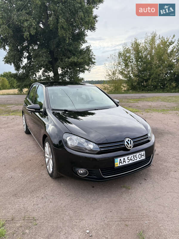 Хетчбек Volkswagen Golf 2013 в Києві