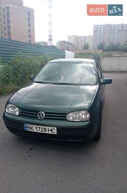 Хэтчбек Volkswagen Golf 1999 в Ровно
