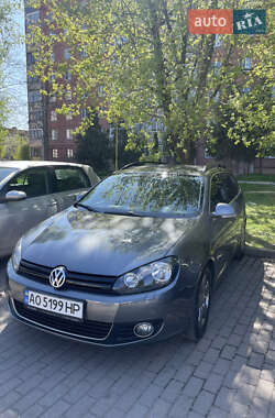 Універсал Volkswagen Golf 2010 в Ужгороді