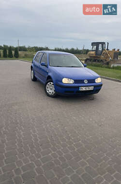 Хэтчбек Volkswagen Golf 1998 в Надворной