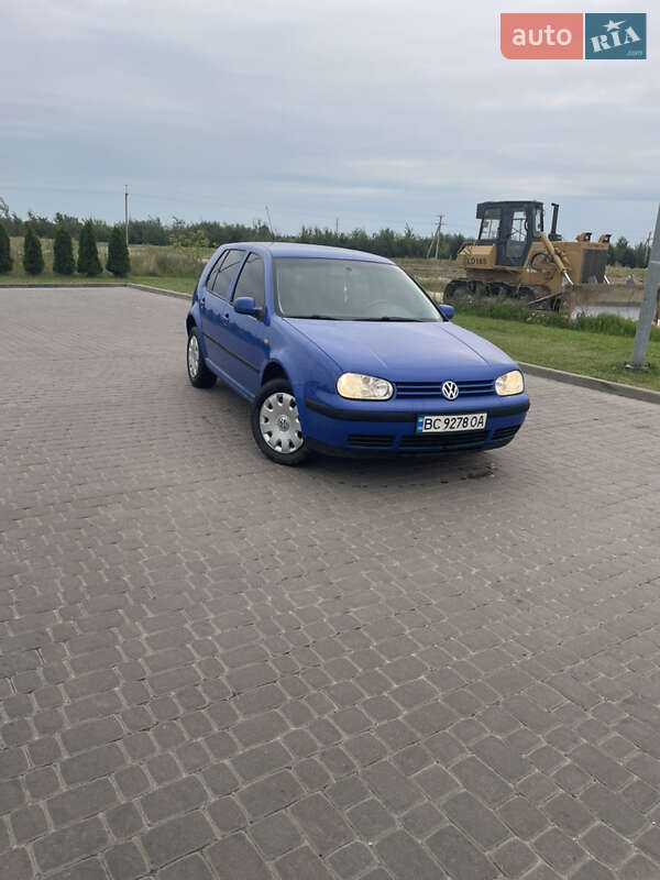 Хетчбек Volkswagen Golf 1998 в Надвірній