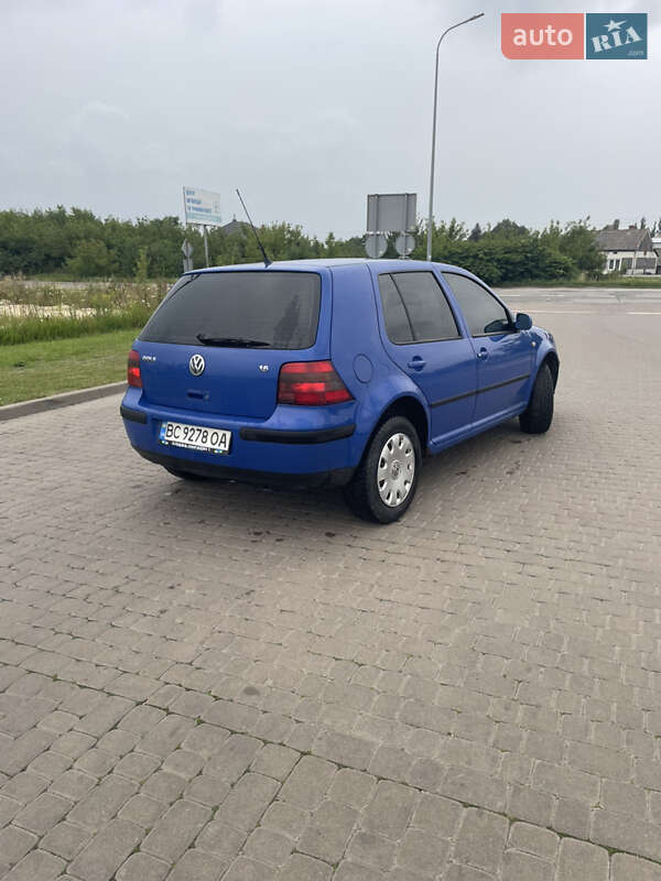 Хетчбек Volkswagen Golf 1998 в Надвірній