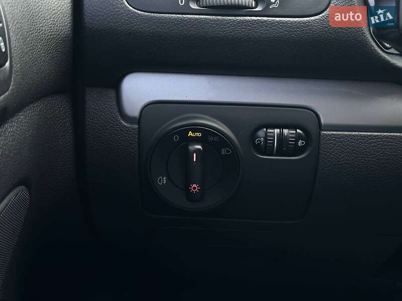 Универсал Volkswagen Golf 2013 в Киеве