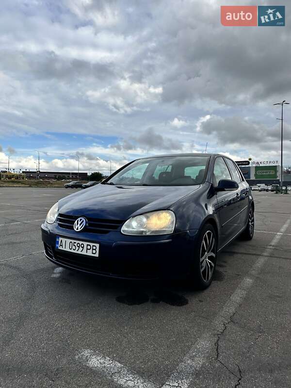 Хэтчбек Volkswagen Golf 2007 в Киеве
