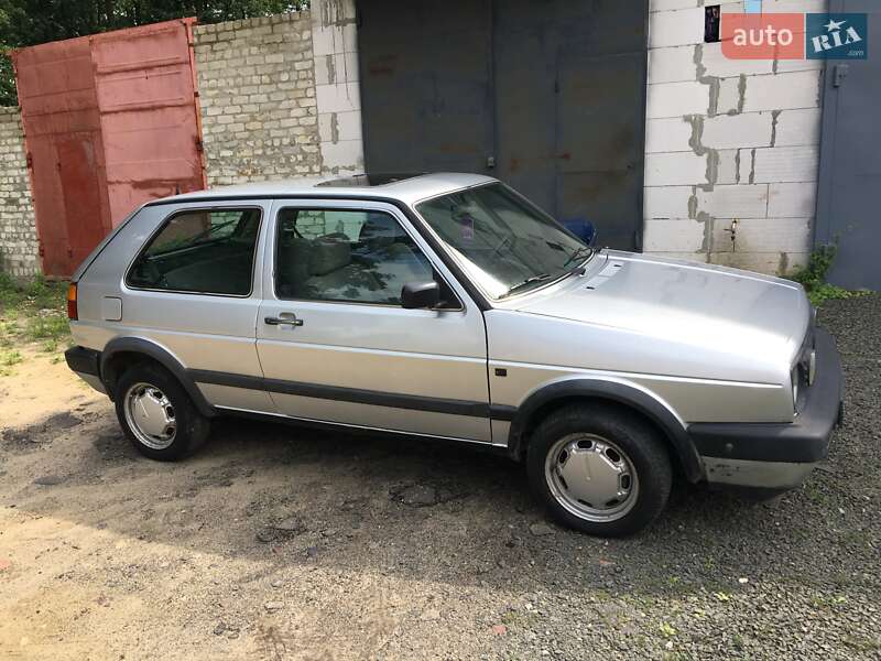 Хэтчбек Volkswagen Golf 1989 в Ковеле