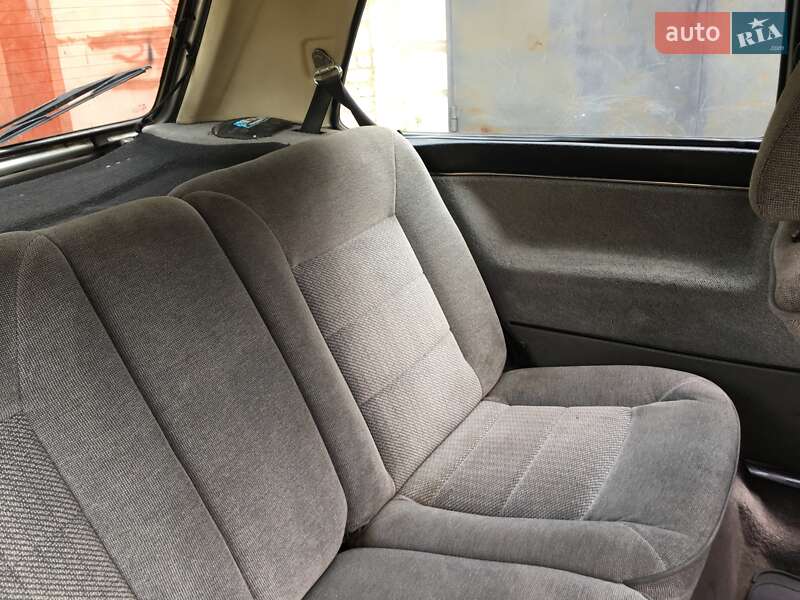 Хэтчбек Volkswagen Golf 1989 в Ковеле
