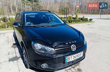 Універсал Volkswagen Golf 2011 в 