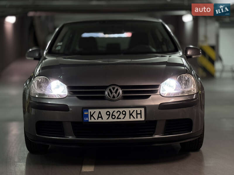 Volkswagen Golf 2005
