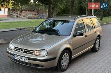 Універсал Volkswagen Golf 2002 в Києві