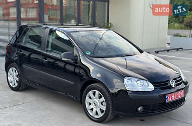 Хетчбек Volkswagen Golf 2008 в Іршаві