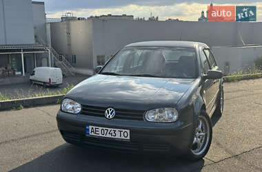 Хэтчбек Volkswagen Golf 2000 в Кривом Роге