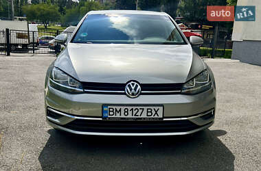 Хэтчбек Volkswagen Golf 2018 в 