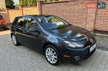 Хэтчбек Volkswagen Golf 2011 в Львове