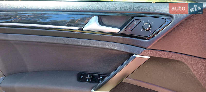 Універсал Volkswagen Golf 2017 в Конотопі