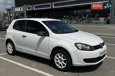 Хэтчбек Volkswagen Golf 2011 в Первомайске