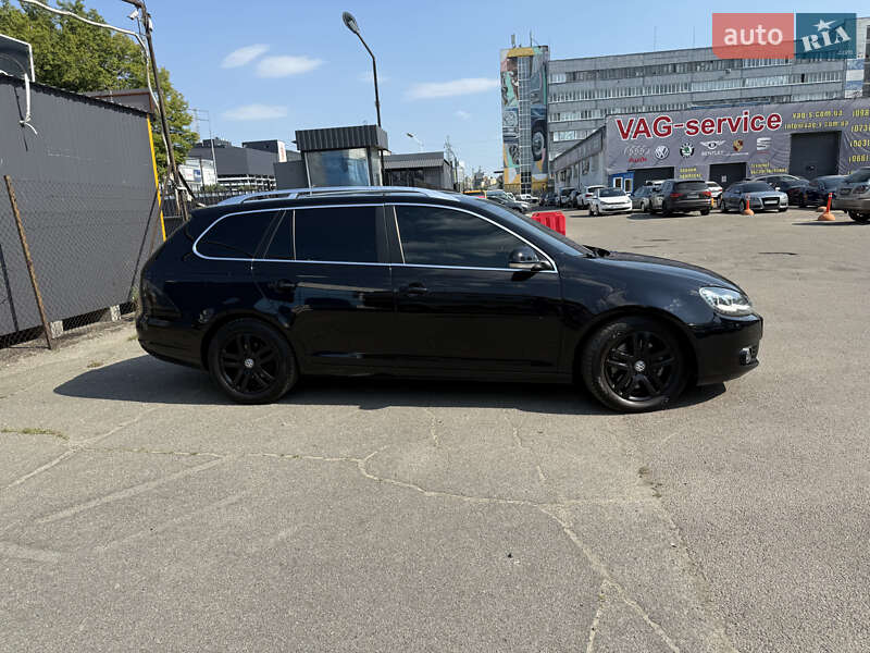 Универсал Volkswagen Golf 2013 в Киеве фото 4 Универсал Volkswagen Golf 2013 в Киеве