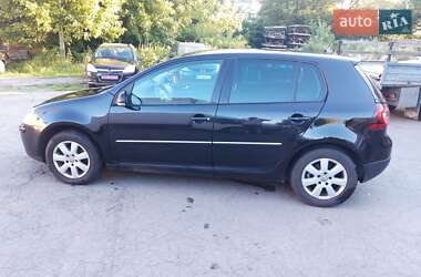 Хетчбек Volkswagen Golf 2009 в Луцьку