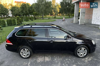 Универсал Volkswagen Golf 2009 в 