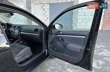 Универсал Volkswagen Golf 2009 в 